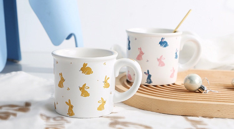 Porcelain Cartoon Mug with Large Handle