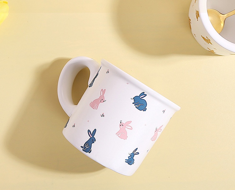 Porcelain Cartoon Mug with Large Handle