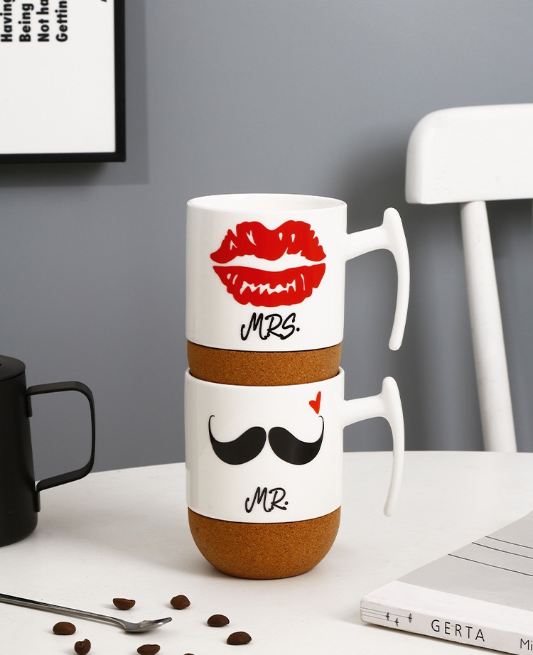 Customized ceramic couple mugs