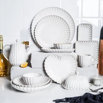 Reactive Glaze White Ceramic Chrysanthemum Tableware