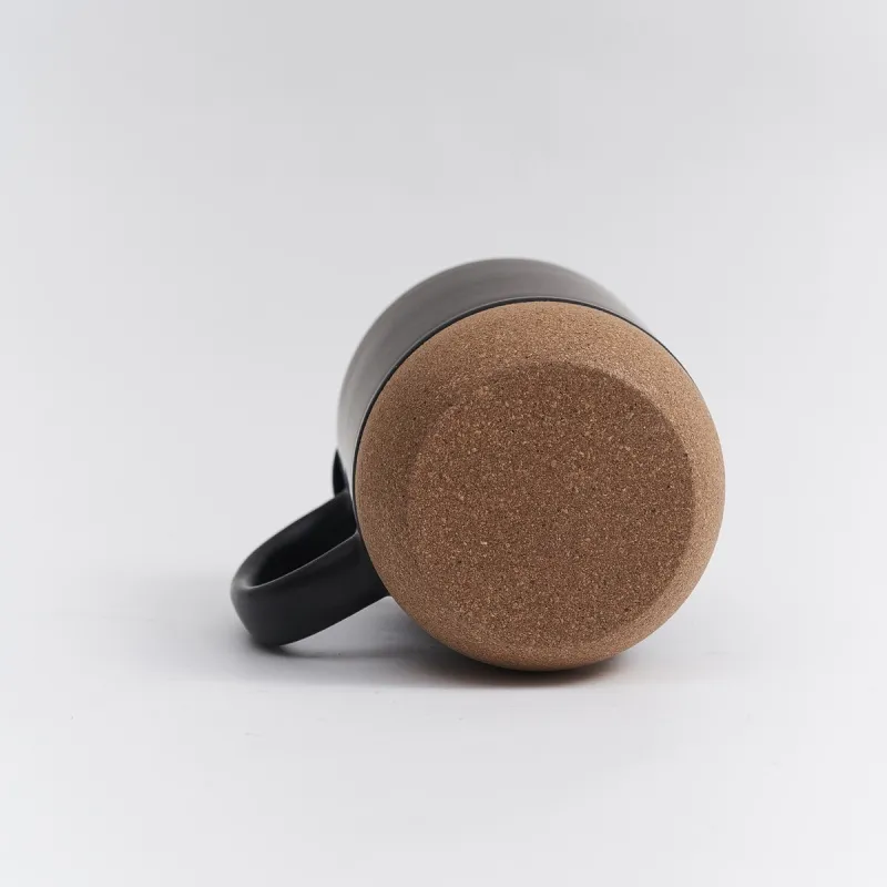 Cork Bottom Ceramic Mug with Silicone Lid