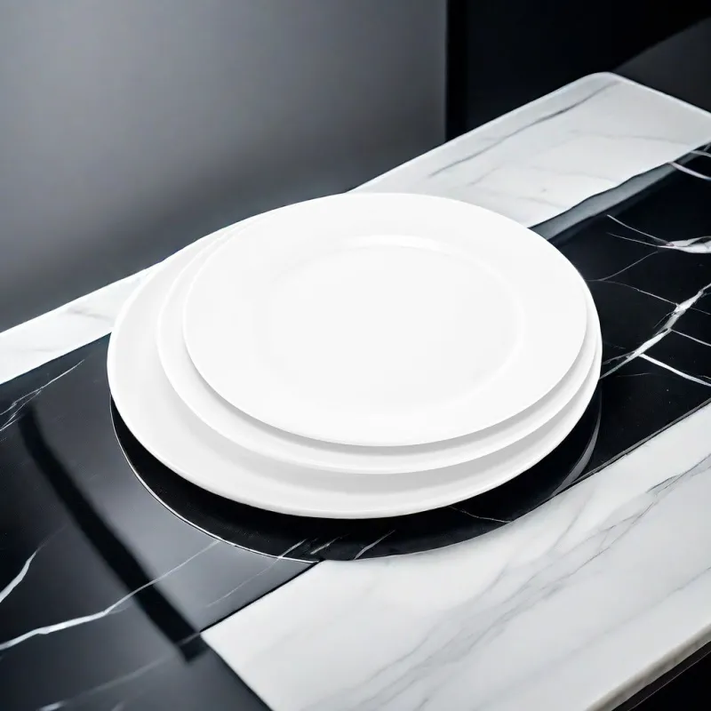 White Flat Plates